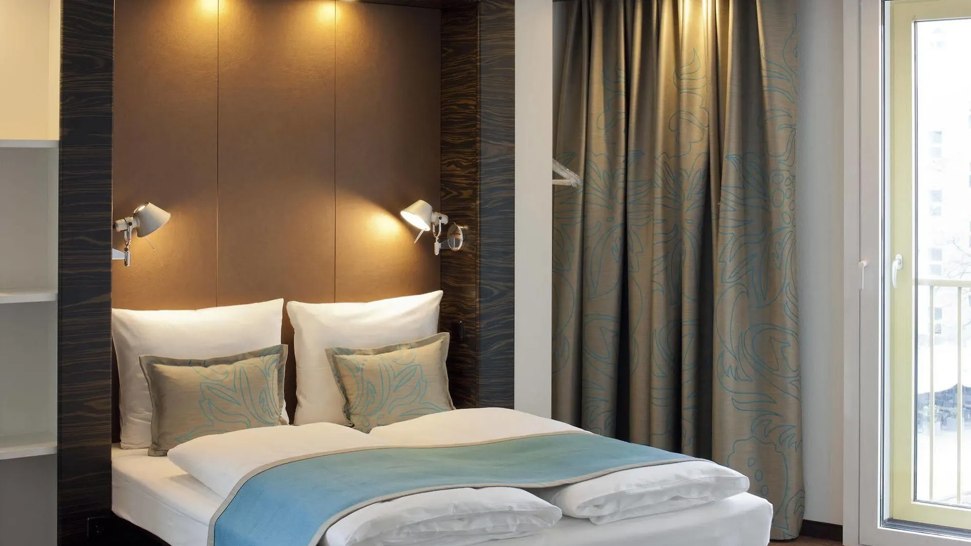 Motel One Berlin Ku'Damm