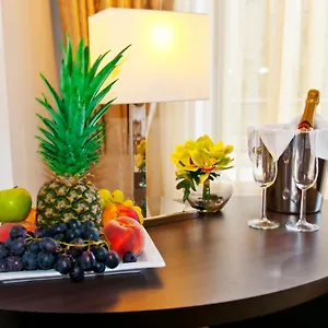 Hotell Vier Jahreszeiten