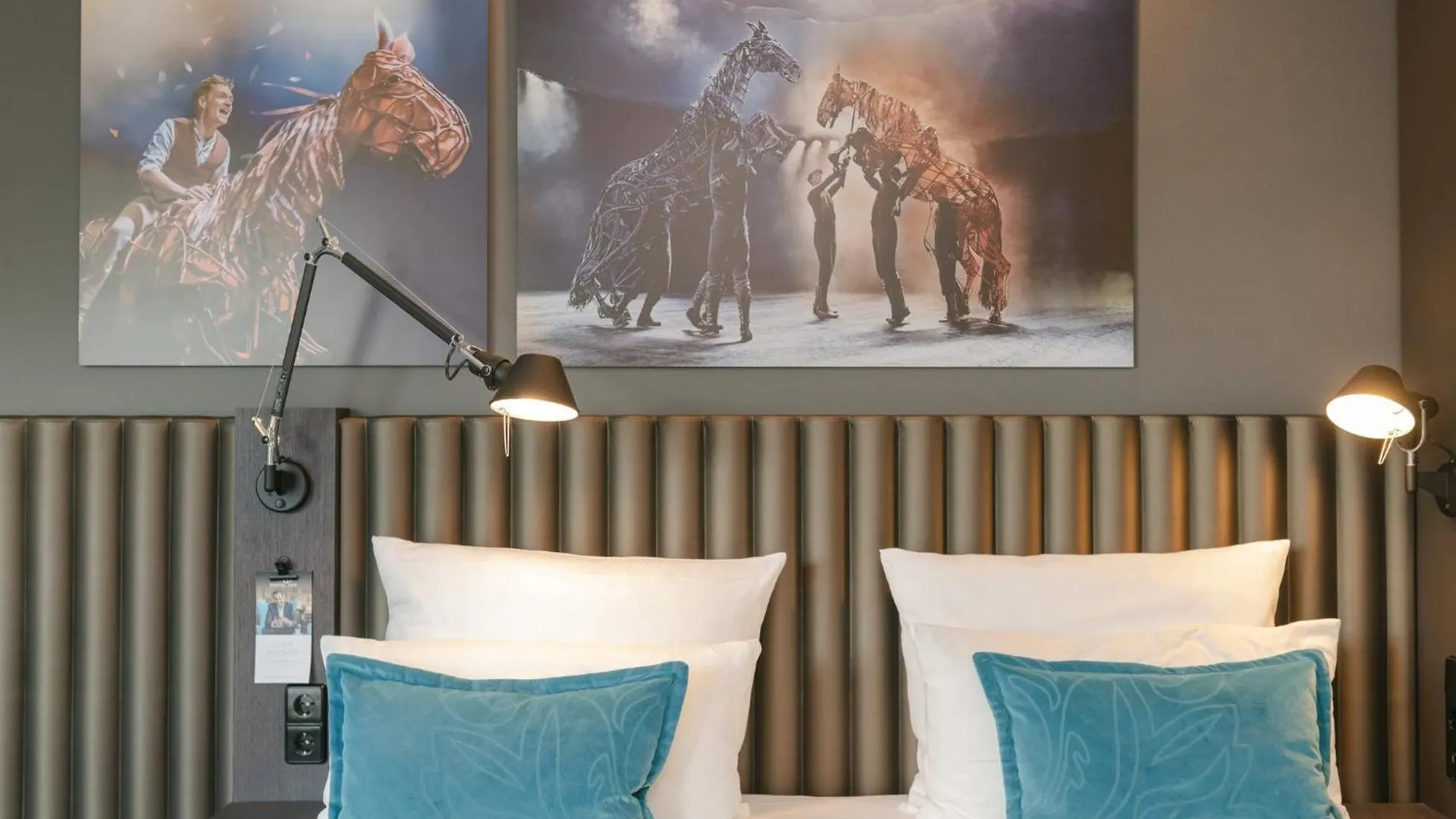 Motel One Berlin Ku'Damm Hotel