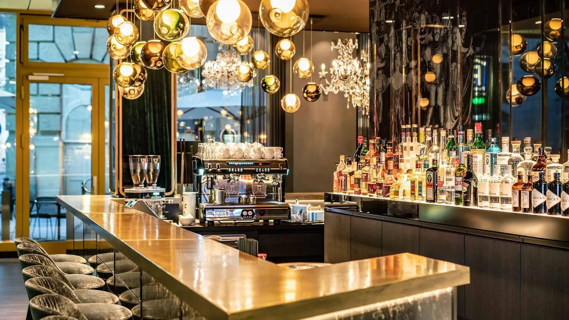 Motel One Berlin Ku'Damm Hotel