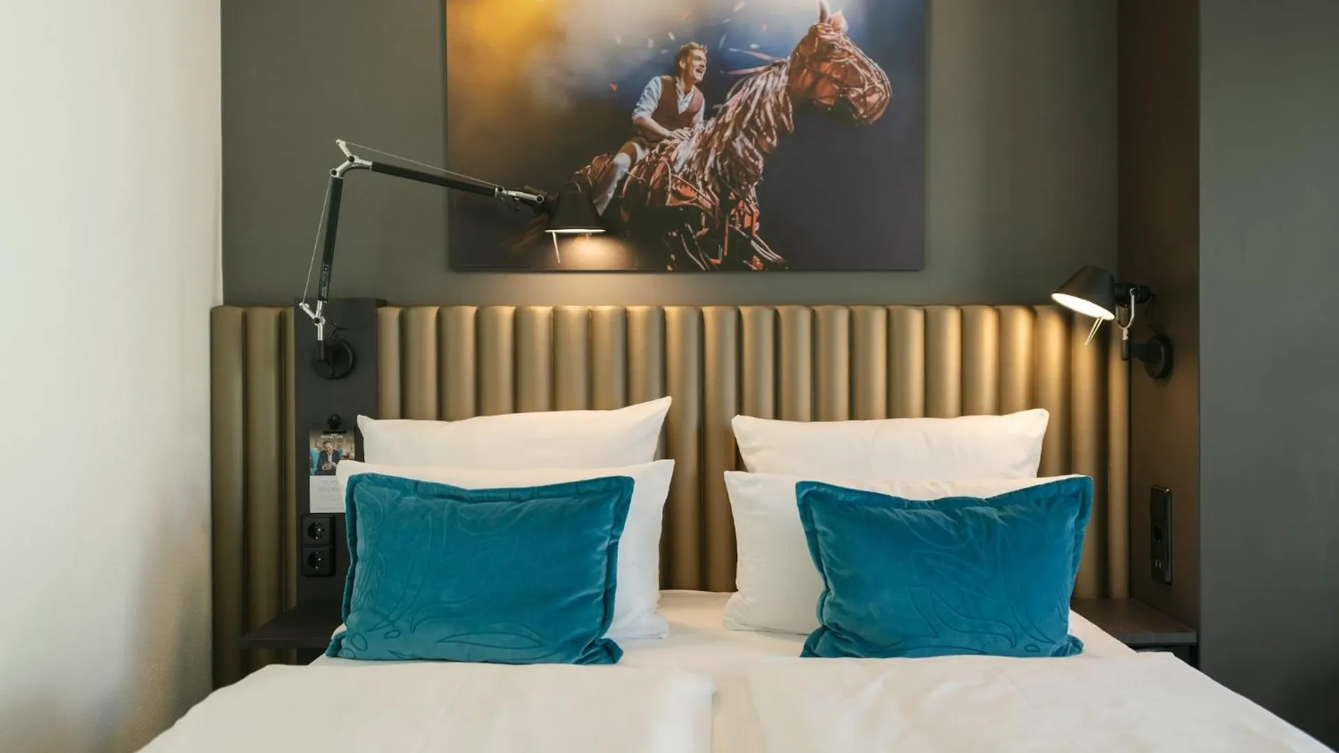 Motel One Berlin Ku'Damm 3*,  Tyskland