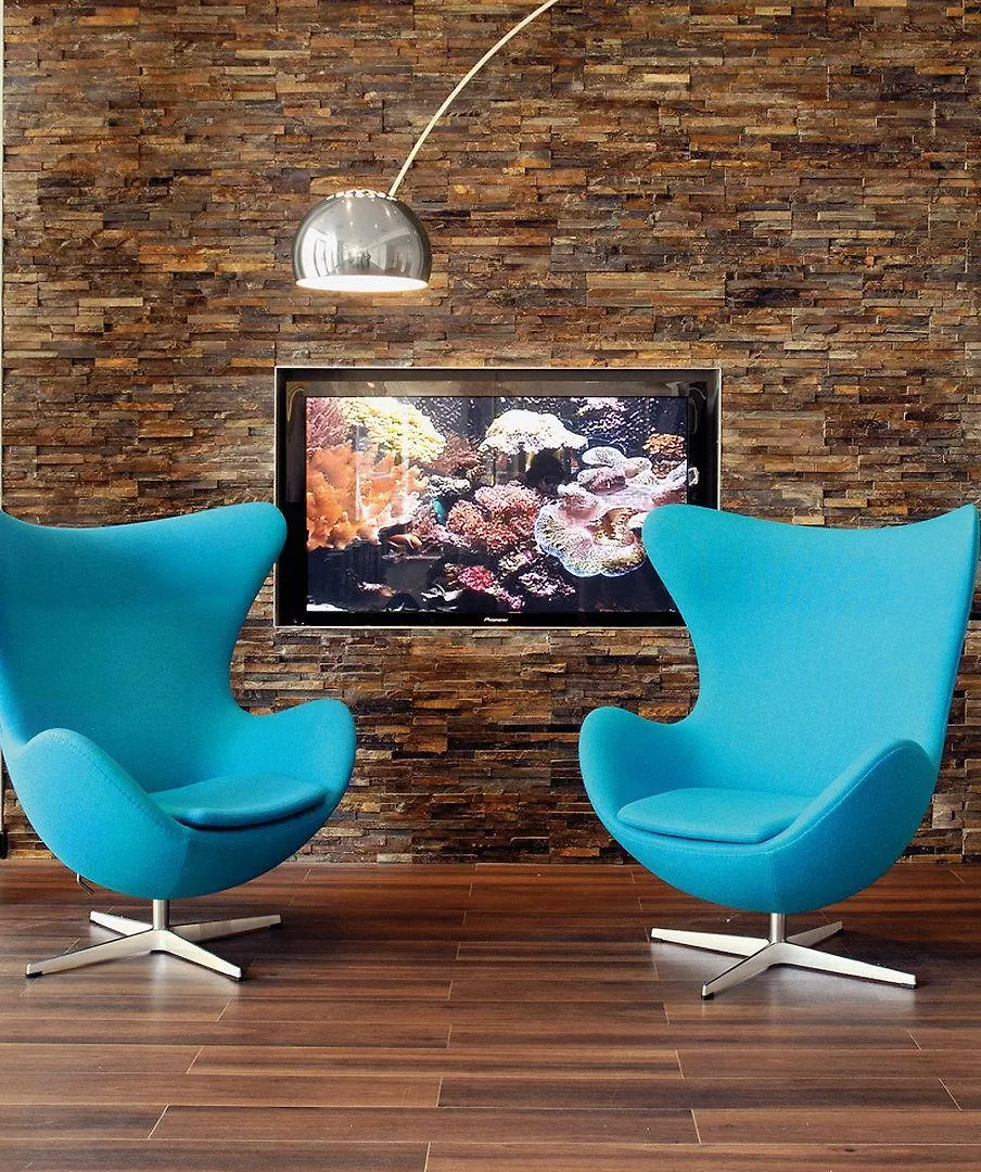 Motel One Berlin Ku'Damm Hotel
